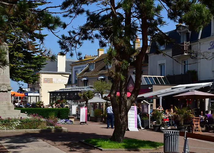 Le Petit - Entre Le Port Et La Apartamento